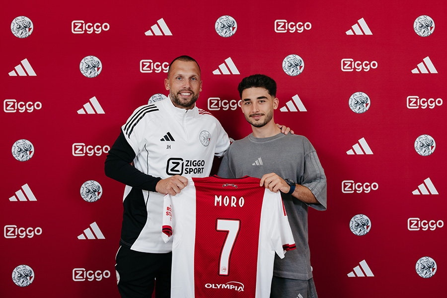 Moro Contract 900 5