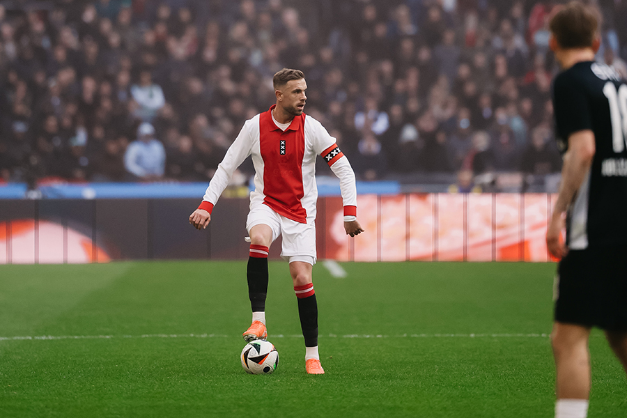 Captainhendersonajaxaz