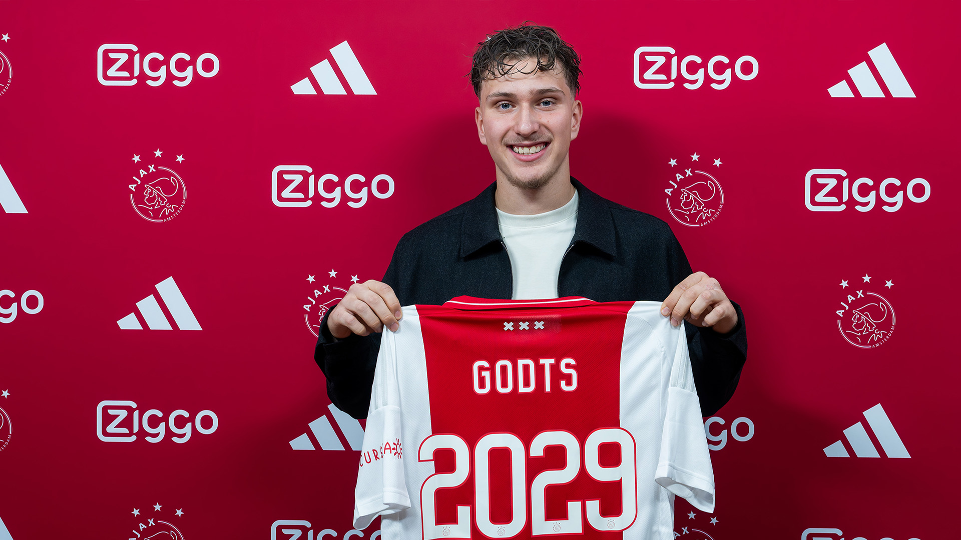 Godts amplía su contrato 