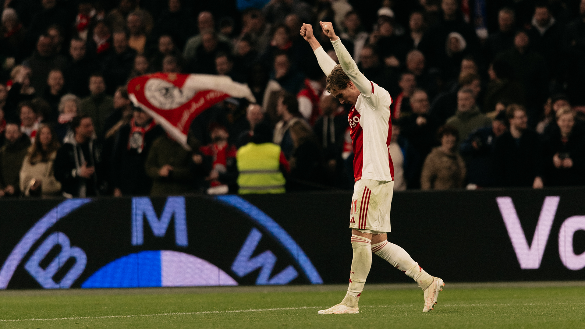 Ajax gana fácilmente a Sparta