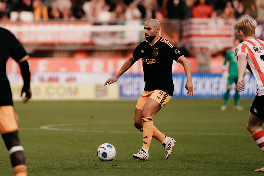 Spaaja Amrabat 900