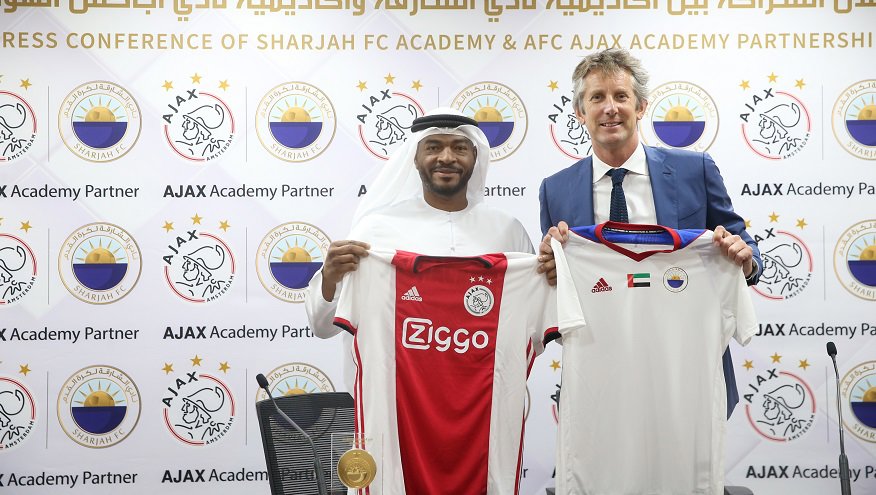 ajax-y-fc-sharjah-firman-un-acuerdo-de-colaboracion