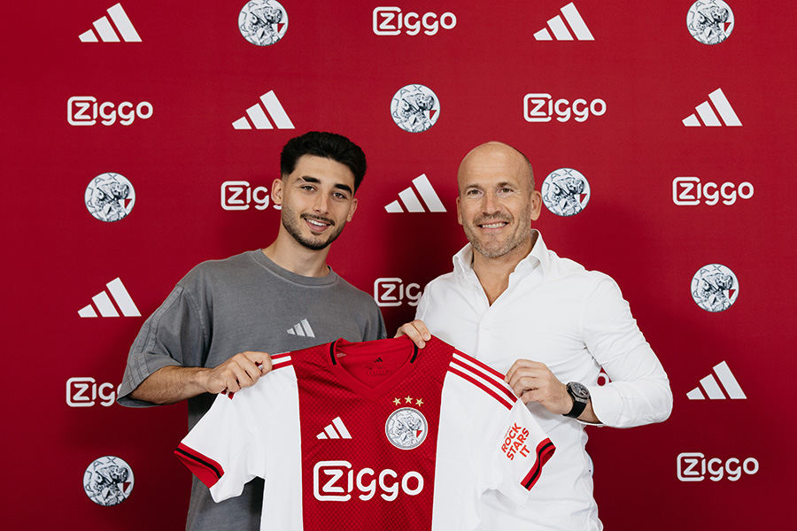 Moro Contract 900 4