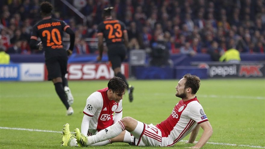 ajax-ya-no-esta-invicto-despues-del-gol-tardio-del-chelsea